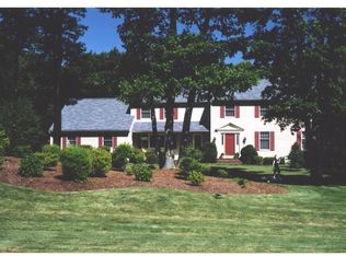 95 Canterbury Ln, East Greenwich, RI 02818