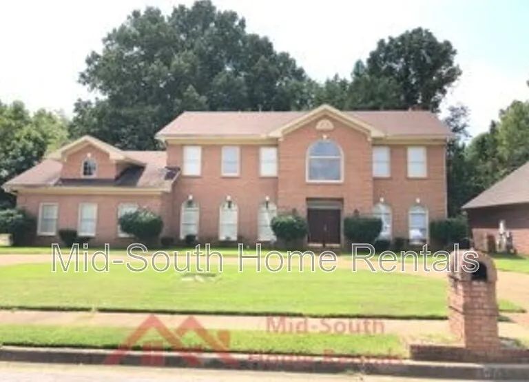8971 Meaghan Dr — Photo 1