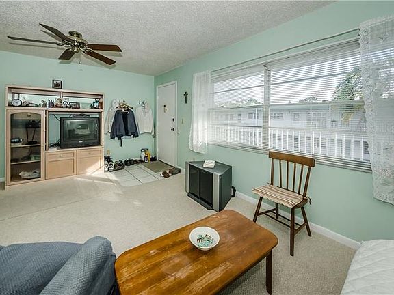 3rd image of 5246 81st St N APT 21