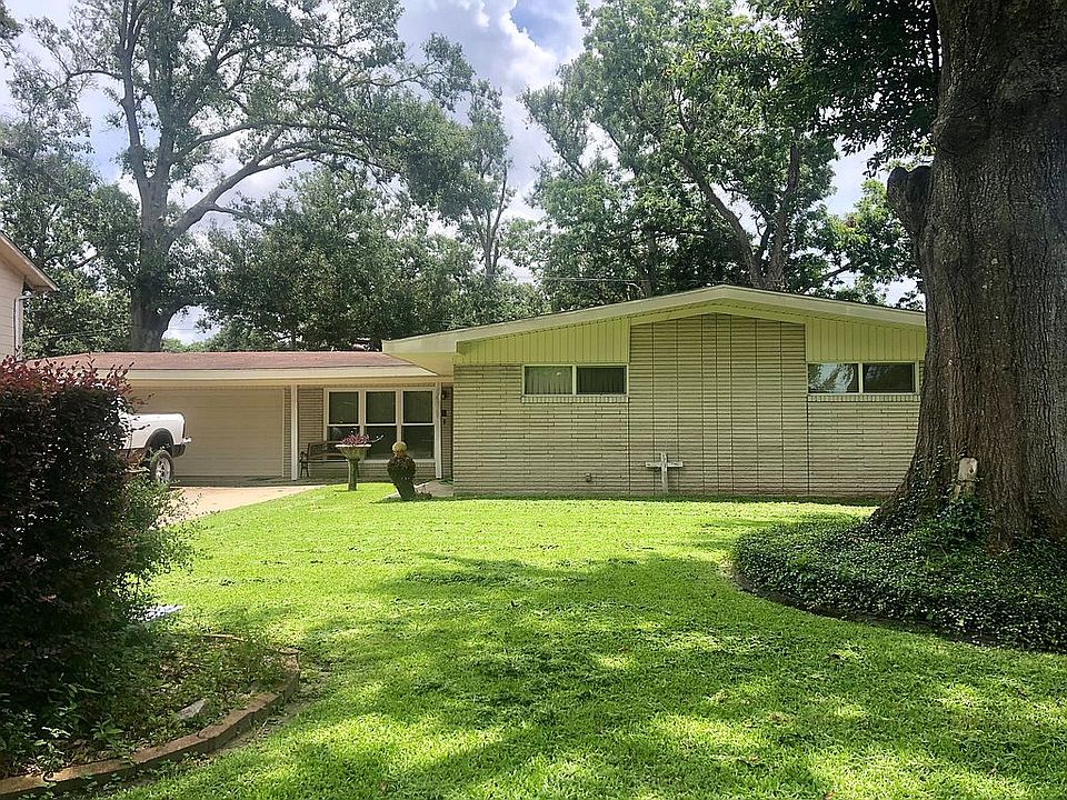 1st image of 4528 Forest Dr