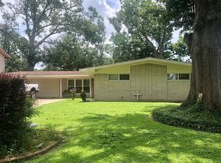 4528 Forest Dr, Port Arthur, TX 77642