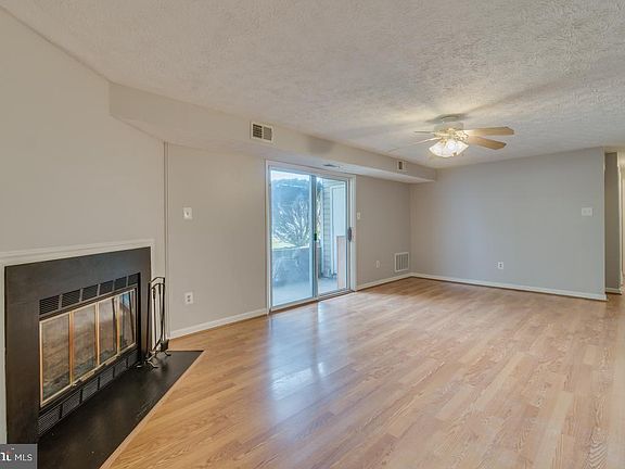 5th image of 12201 Peach Crest Dr APT C