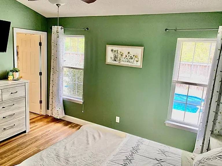601 Tisbury Ln — Photo 19