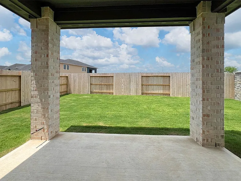 22114 Ingham Bluff Ln — Photo 38