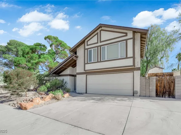 3620 Willow Springs Dr, Las Vegas, NV 89103