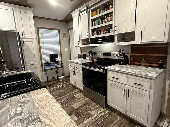 5th image of 15205 Palomino Ln