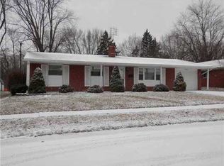 1243 Severs Dr, Piqua, OH 45356