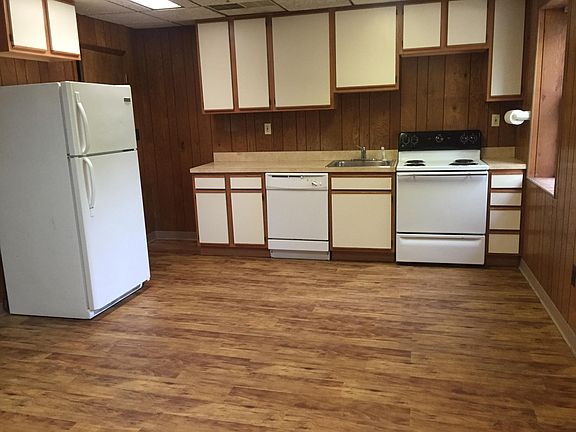 kitchen without furnishings
