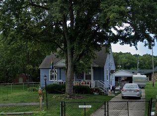 12924 Tinkers Creek Rd, Valley View, OH 44125