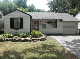 1931 S Hampton Ave, Springfield, MO 65807