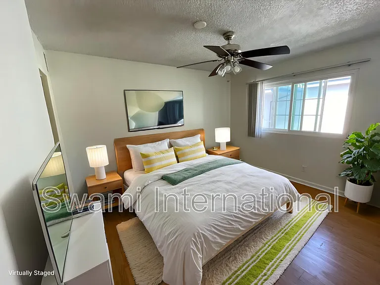 1535 W 102nd St #6 — Photo 17