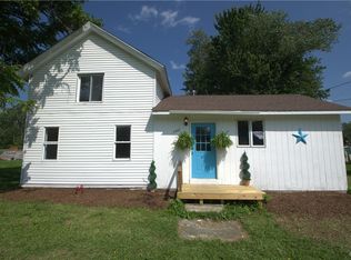 7442 Sandy Hatch Rd, Chittenango, NY 13037