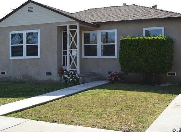 2nd image of 17017 Delia Ave