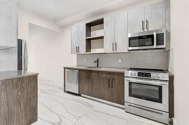 Rented by Brown Harris Stevens | media 10