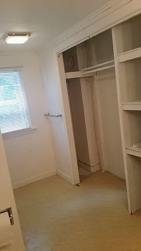 136 W Church Ave Photo 1