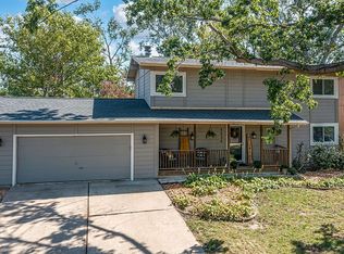 4636 Northwood Dr NE, Cedar Rapids, IA 52402