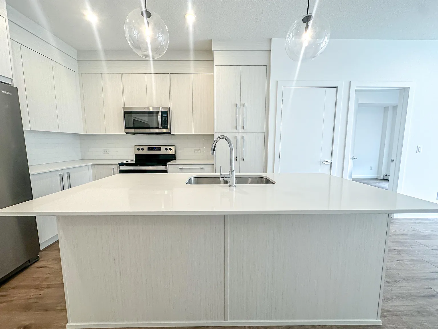681 Savanna Boulevard NE (Savanna II) - Unit 2118, Calgary - Unit 2118 — Photo 2