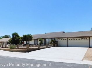 11462 Bracken Fern Ct, Victorville, CA 92392
