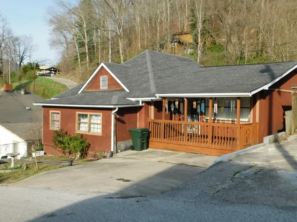 503 Mountain View Ave, Harlan, KY 40831