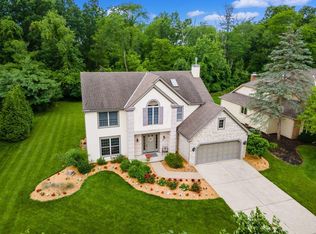 281 Barrington Dr, Westerville, OH 43082