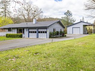 490 Genverna Gln, Grants Pass, OR 97527