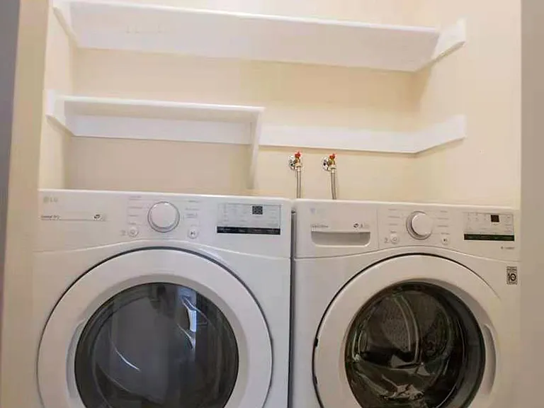 227 N H St #101 — Photo 15
