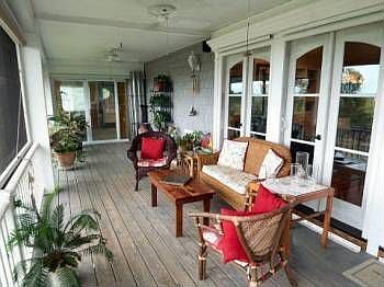5th image of 935 Edding Creek Dr