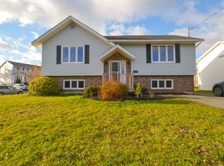 310 John Stewart Dr, Cole Harbour, NS B2W5P3