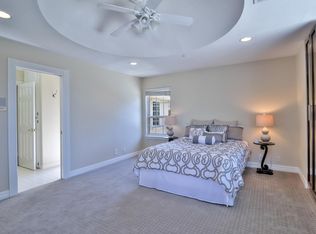 2490 Howell Ln, Gilroy, CA 95020