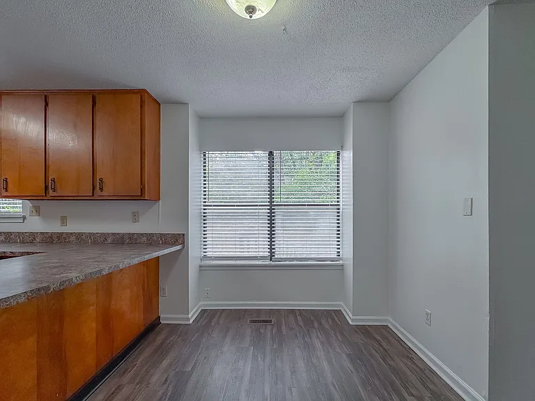 3735 Donovan Dr #A — Photo 10