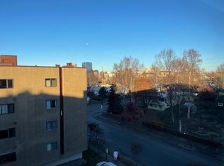 380 E 11th Ave #B-422, Anchorage, AK 99501