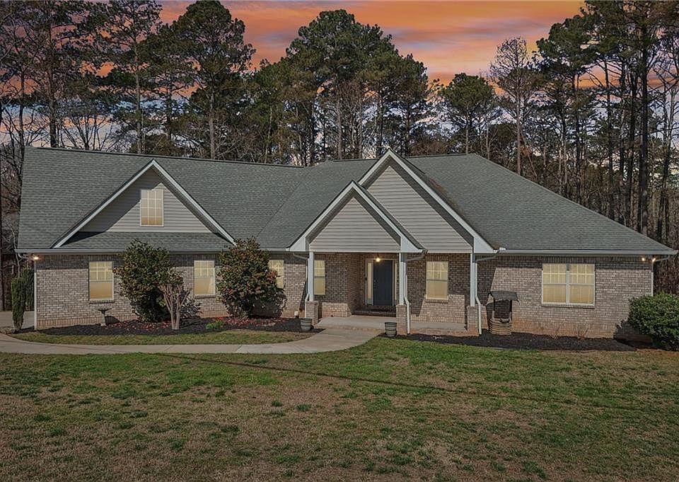 1st image of 7055 Bannister Rd