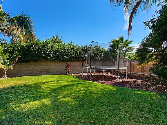 5th image of 2120 Dogwood Pl