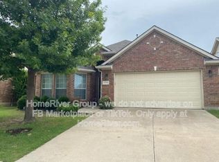 11744 Wild Pear Ln, Fort Worth, TX 76244