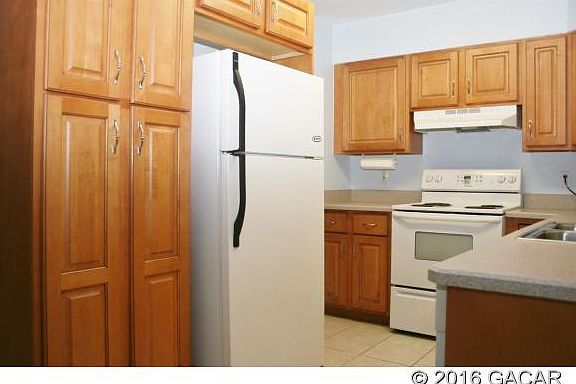 5th image of 3831 NW 15th Ave