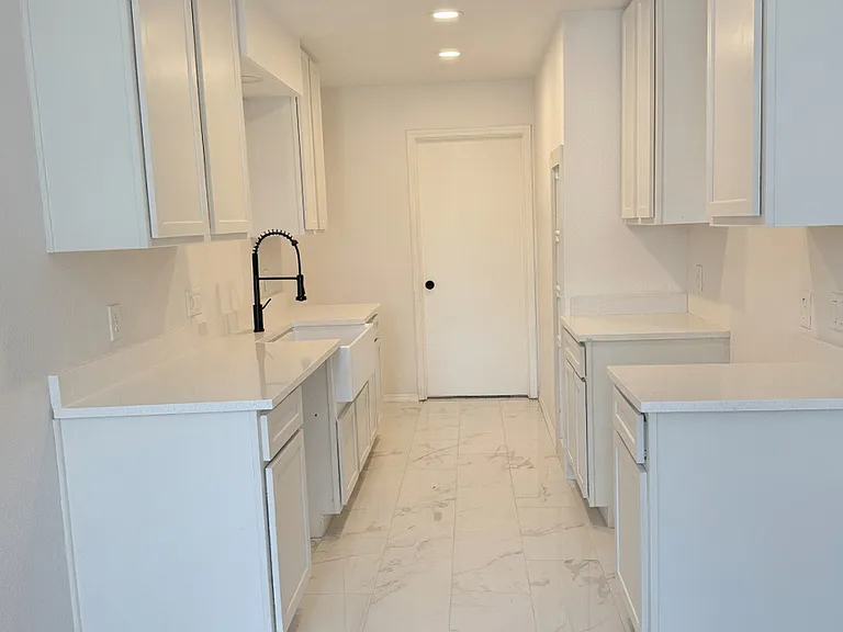 2204 W Park Blvd #2901 — Photo 4