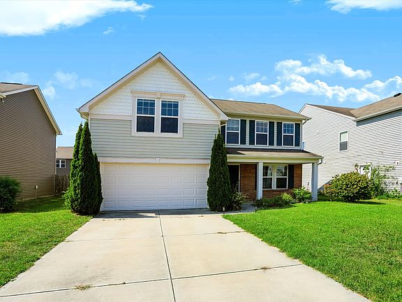 2nd image of 2536 Autumn Rd