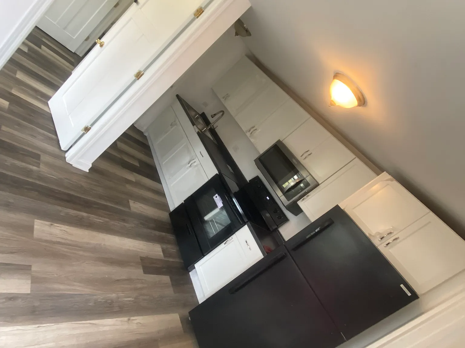 Studio, 1700 sqft, $1,500 — Photo 4
