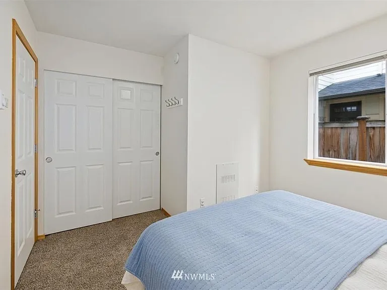 829 N 145th Ct — Photo 20