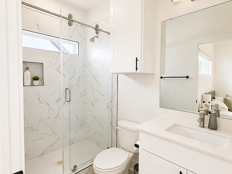 6016 Fairway St #2 Furnished Bedroom Suite 2 Bathroom