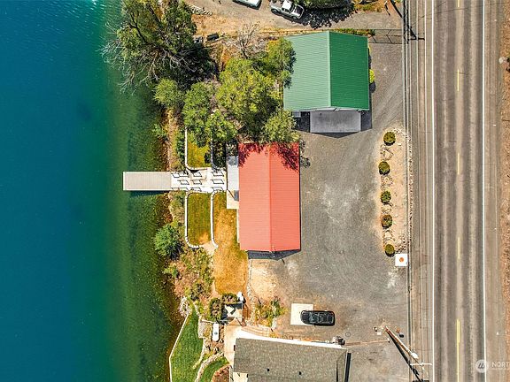 4th image of 2597 NE Westshore Drive
