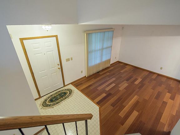 5th image of 4644 Brownstone Dr