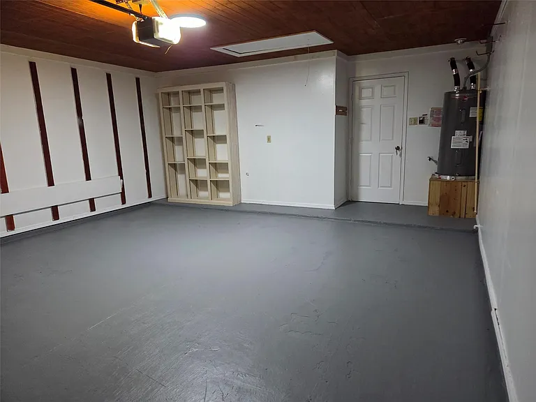 15415 Beechnut St — Photo 28