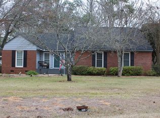 4426 Woodcrest Dr, Albany, GA 31721