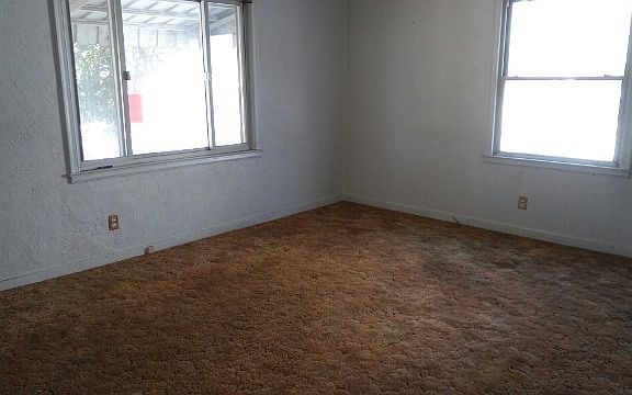5th image of 609 7th Ave