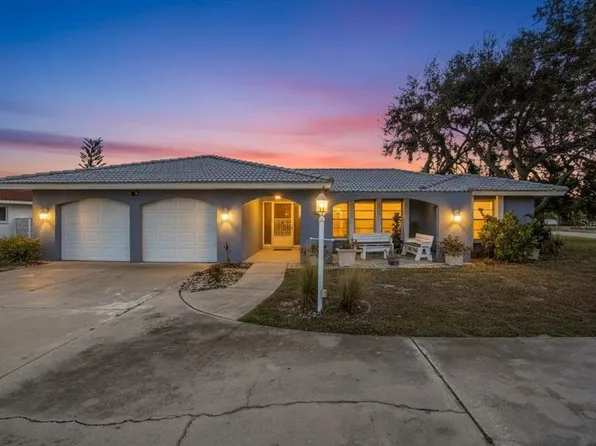 106 Van Dyck Dr, Nokomis, FL 34275