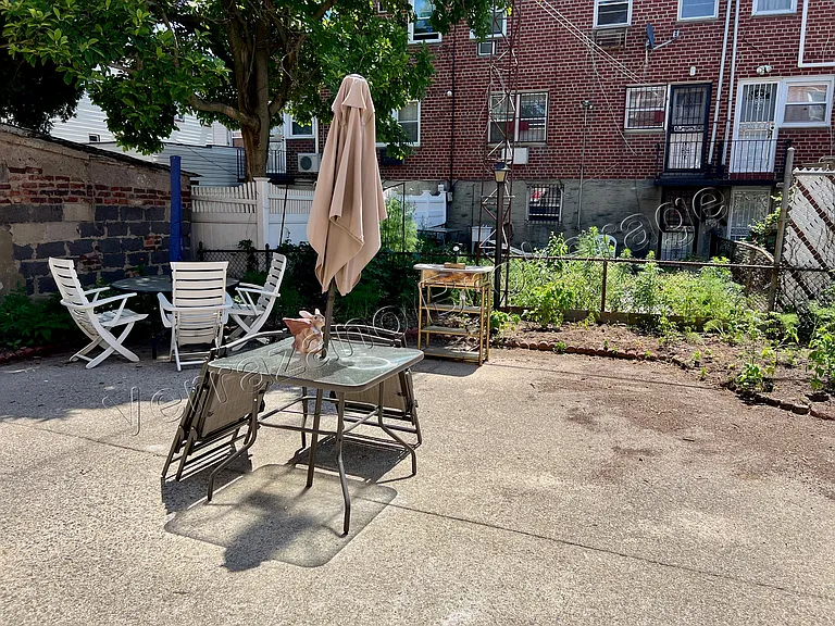 181 Bay 46th St #2 — Photo 21