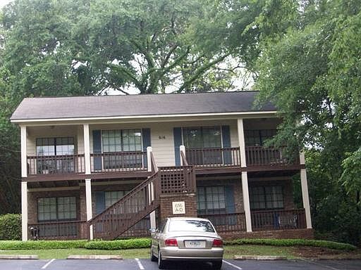 1st image of 608 Wilson Ave APT B