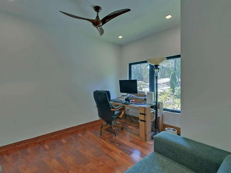 675 Freedom Heights Dr — Photo 19