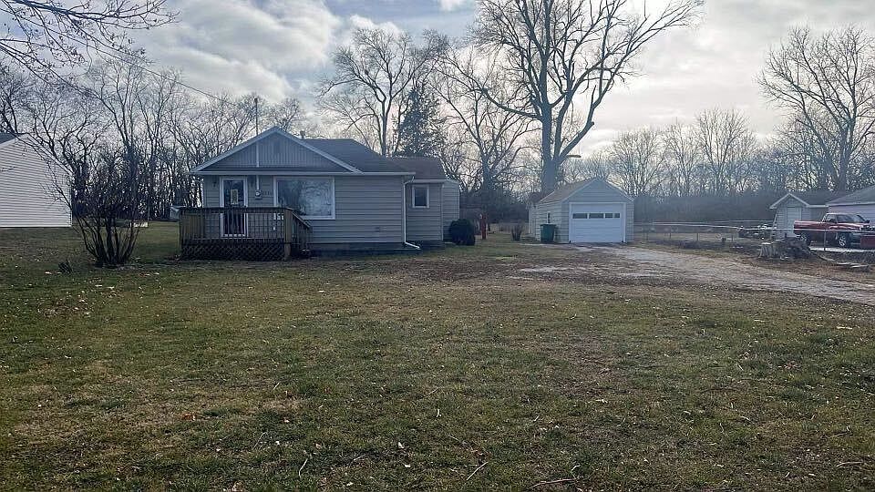 1st image of 1225 NE 54th Ave